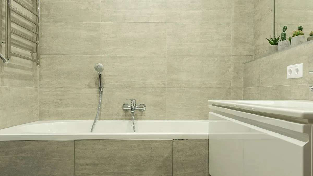 New bathtub installed during a bathtub replacement in St. Paul, MN
